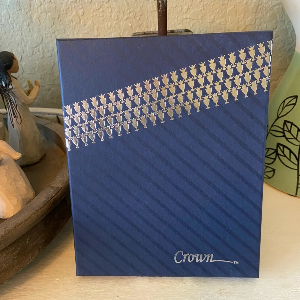 Crown trophy lucite crown award! 3 available! - Picture 2 of 3